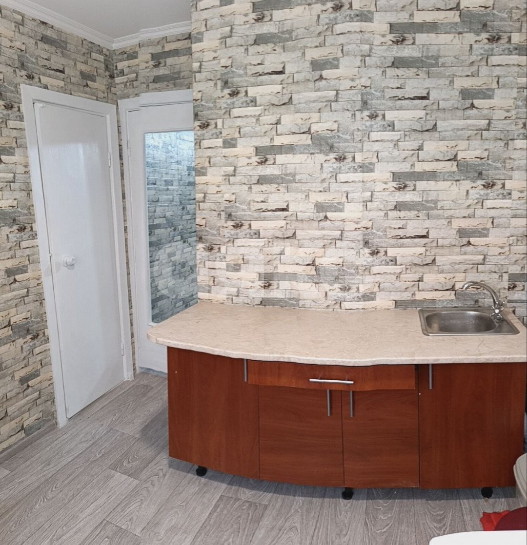 Фото №10: 2-комнатная квартира 39 м² - Луганск, р. Жовтневый, ул. площадь Обороны, 3