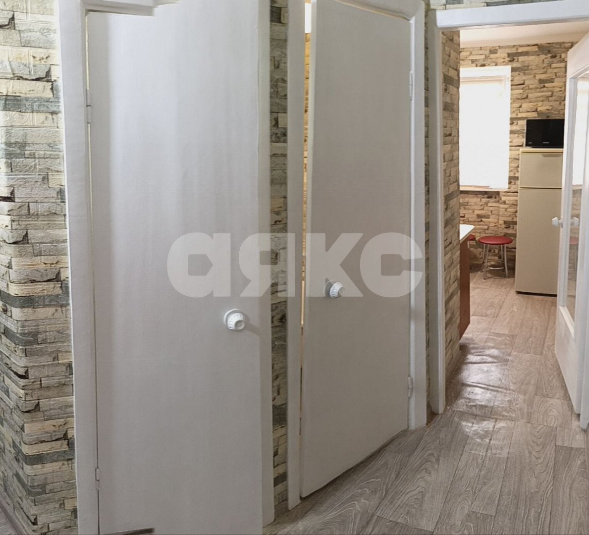 Фото №6: 2-комнатная квартира 39 м² - Луганск, р. Жовтневый, ул. площадь Обороны, 3