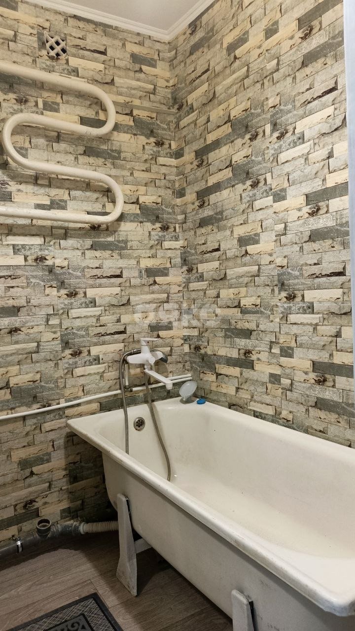 Фото №8: 2-комнатная квартира 39 м² - Луганск, р. Жовтневый, ул. площадь Обороны, 3