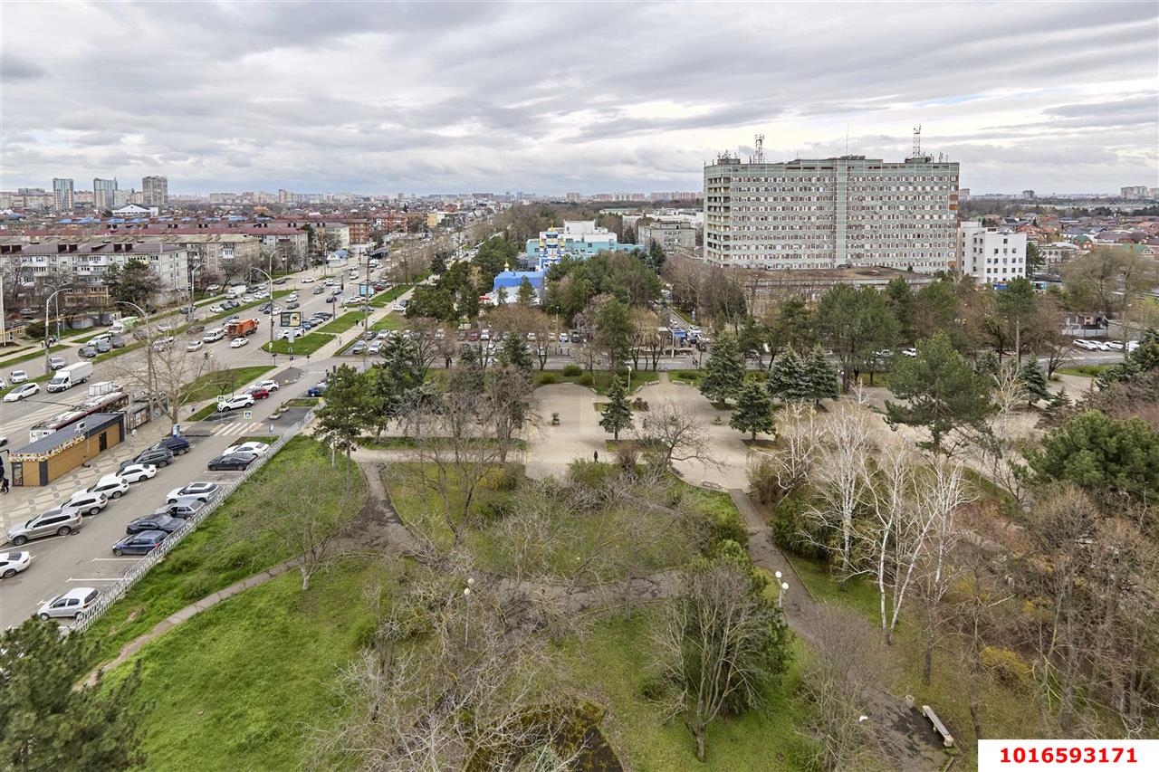 Фото №16: 2-комнатная квартира <span class="whitespace-nowrap">65 м²</span>, <span class="whitespace-nowrap">11/12 эт.</span> - Краснодар, Прикубанский внутригородской округ, мкр. Микрохирургии глаза, ул. Красных Партизан, 4/4