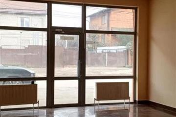 Фото №3: Коммерция 113 м² - Краснодар, мкр. Сады Калинина, ул. Средняя, 32/17
