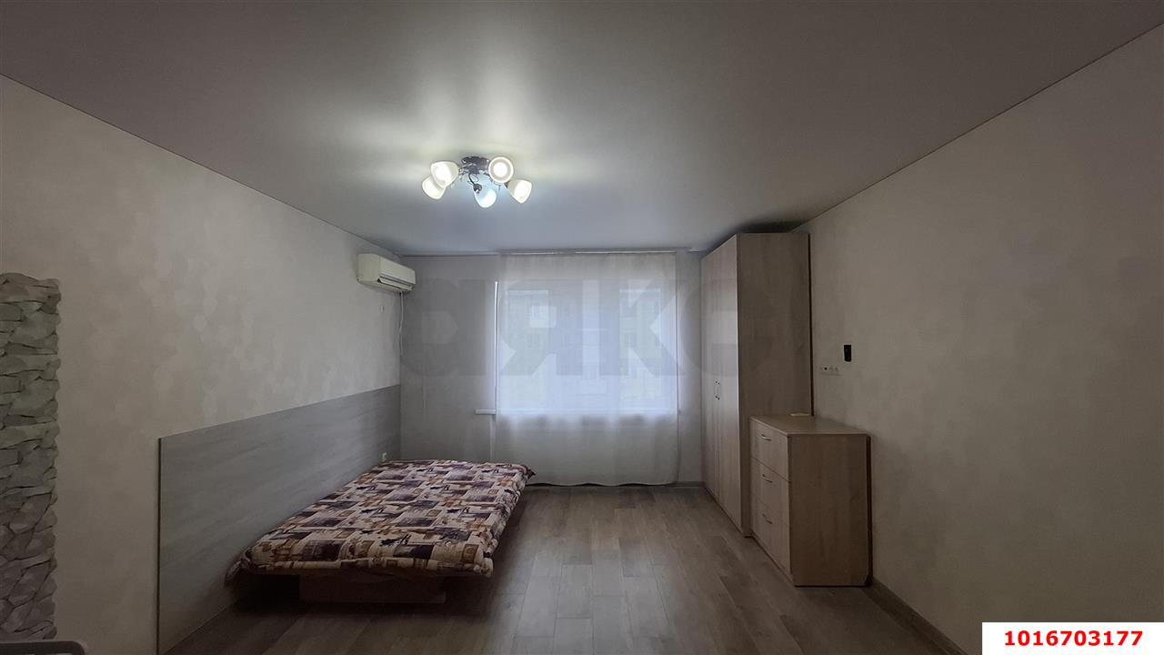 Фото №1: 1-комнатная квартира 31 м² - Краснодар, Центральный внутригородской округ, мкр. Черёмушки, ул. Айвазовского, 99