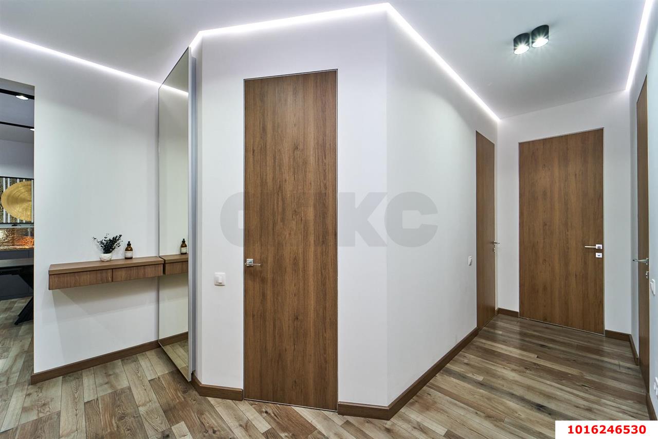 Фото №10: 3-комнатная квартира 105 м² - Краснодар, Центральный внутригородской округ, мкр. Центральный, ул. Суворова, 53