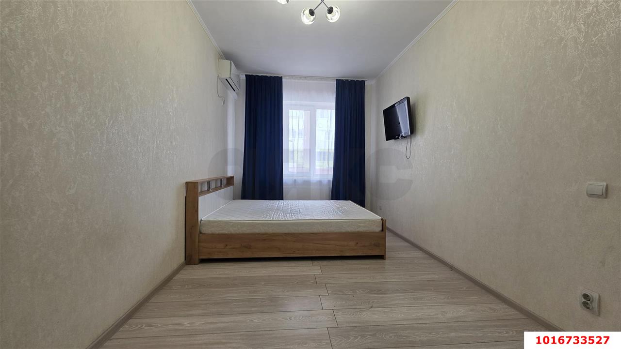 Фото №3: 1-комнатная квартира 40 м² - Краснодар, Музыкальный, ЖК Времена Года, имени Петра Метальникова, Завод Радиоизмерительных Приборов, Прикубанский внутригородской округ, мкр. жилой комплекс Времена года, ул. Петра Метальникова, 5к1