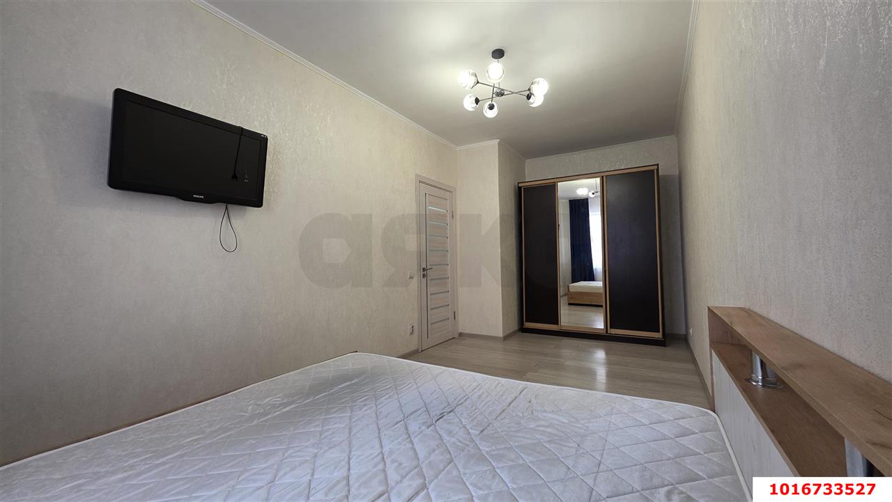 Фото №5: 1-комнатная квартира 40 м² - Краснодар, Музыкальный, ЖК Времена Года, имени Петра Метальникова, Завод Радиоизмерительных Приборов, Прикубанский внутригородской округ, мкр. жилой комплекс Времена года, ул. Петра Метальникова, 5к1