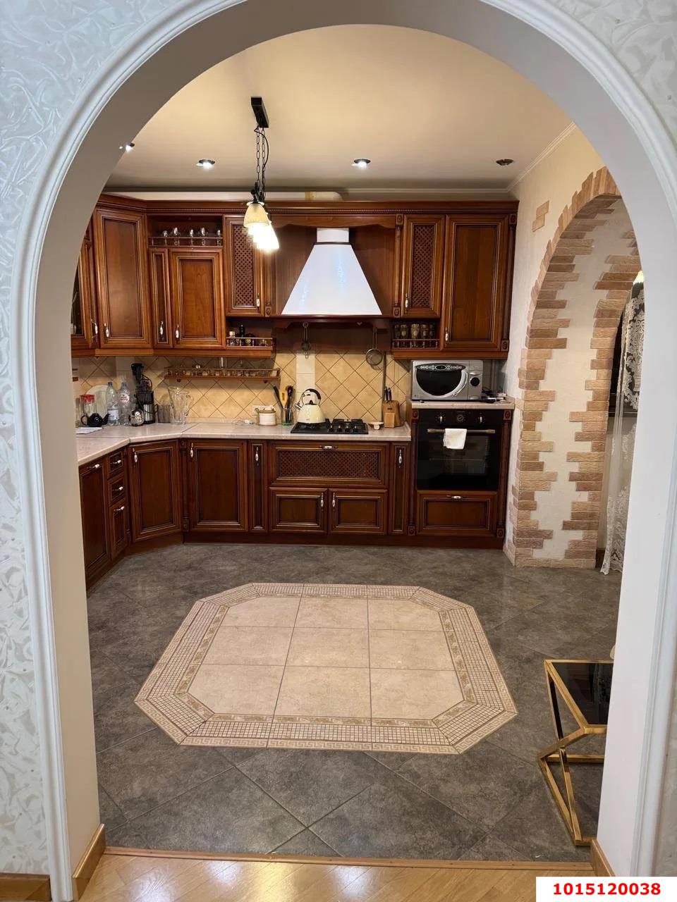 Фото №7: 5+-комнатная квартира 144 м² - Краснодар, Карасунский внутригородской округ, мкр. Комсомольский, ул. Сормовская, 167/1