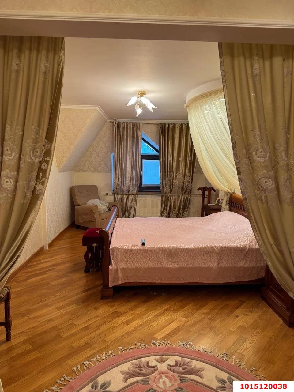 Фото №9: 5+-комнатная квартира 144 м² - Краснодар, Карасунский внутригородской округ, мкр. Комсомольский, ул. Сормовская, 167/1