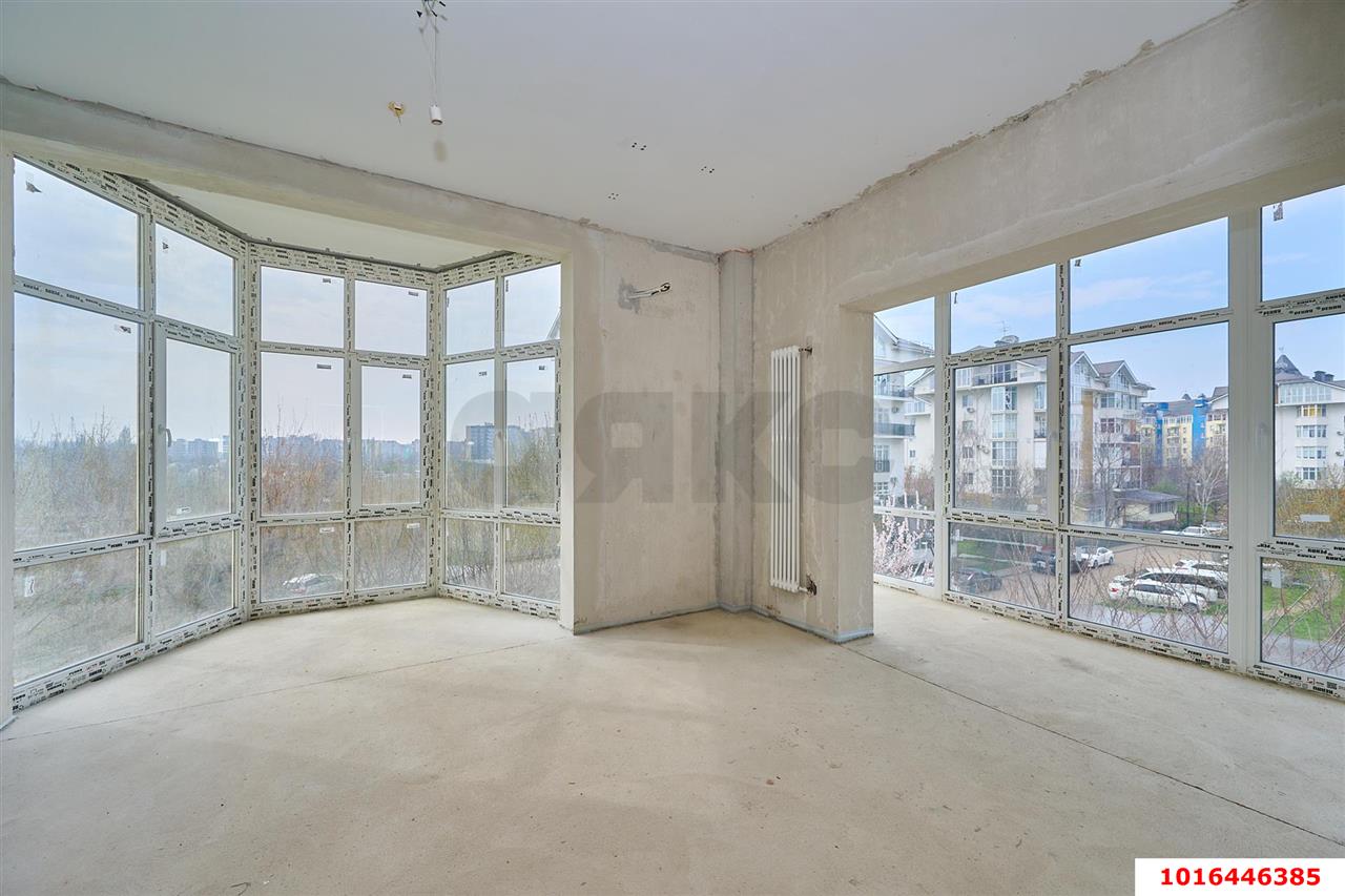 Фото №3: 2-комнатная квартира 65 м² - Краснодар, Прикубанский внутригородской округ, Немецкая Деревня, мкр. жилой комплекс Германия, ул. Боннская, 4/1