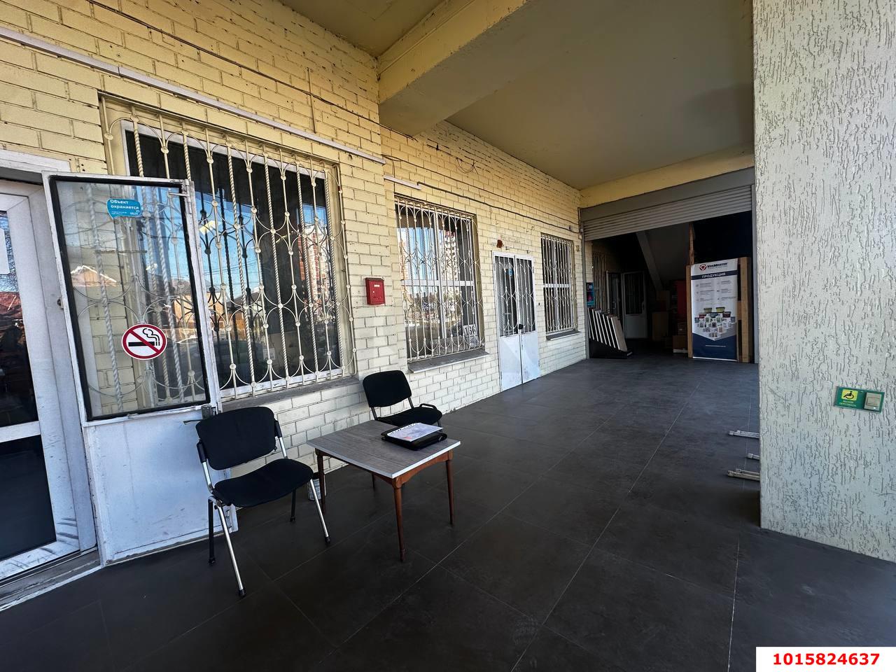 Фото №8: Торговое помещение 71 м² - Краснодар, мкр. Западный внутригородской округ, ул. Красных Партизан, 166