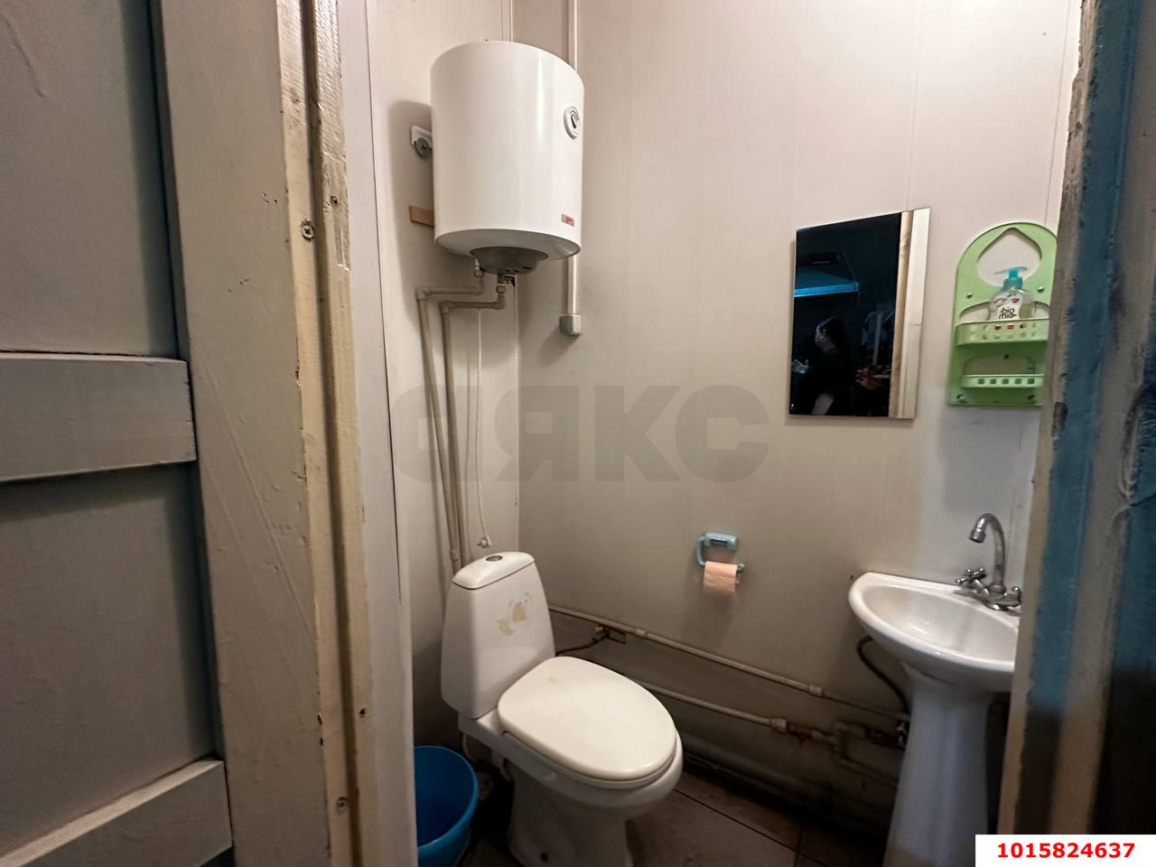 Фото №6: Торговое помещение 71 м² - Краснодар, мкр. Западный внутригородской округ, ул. Красных Партизан, 166