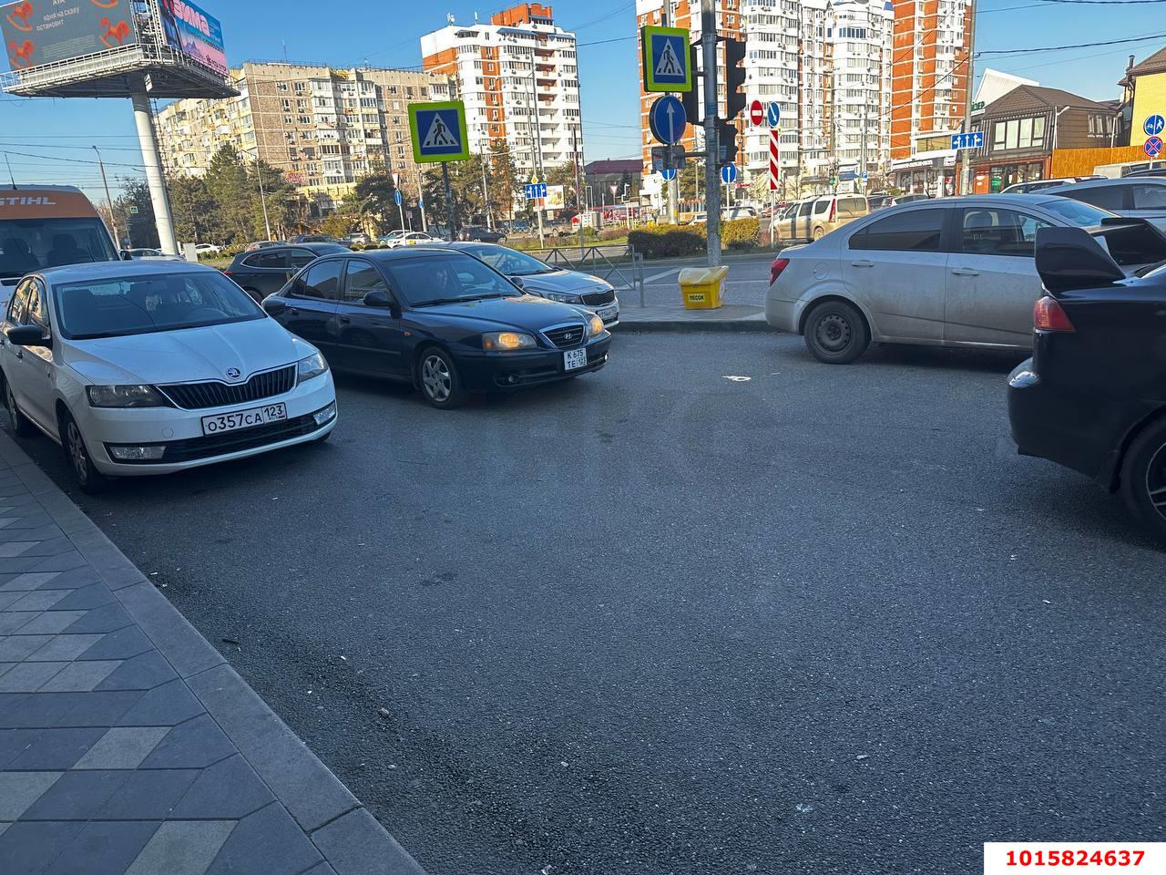 Фото №9: Торговое помещение 71 м² - Краснодар, мкр. Западный внутригородской округ, ул. Красных Партизан, 166