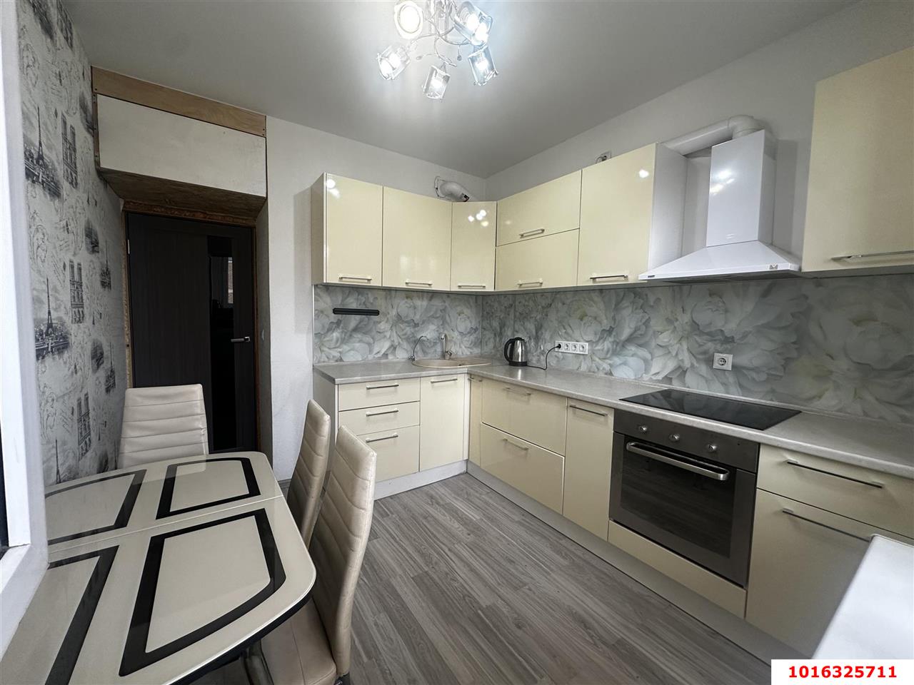 Фото №1: 1-комнатная квартира 38 м² - Краснодар, Карасунский внутригородской округ, жилой комплекс Марсель-2, ж/р Новознаменский, ул. Войсковая, 22к1