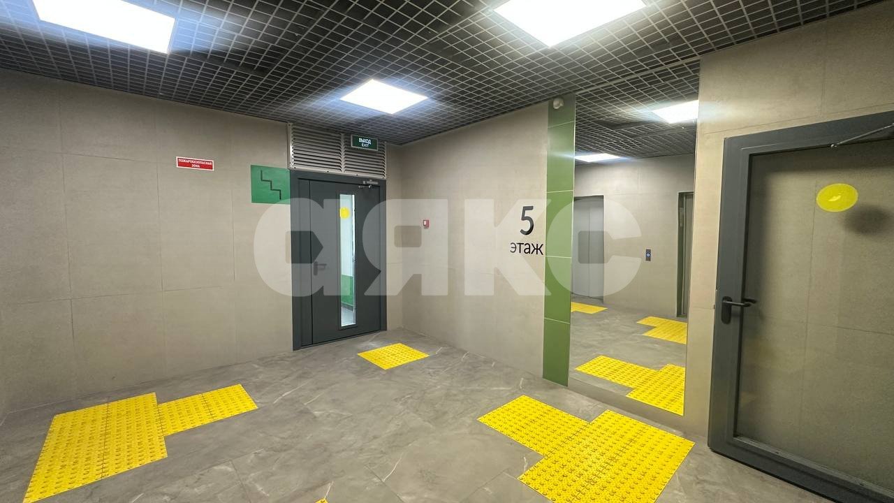 Фото №5: 2-комнатная квартира 42 м² - Тула, Привокзальный территориальный округ, мкр. Петровский квартал, ул. Маршала Полубоярова, 5