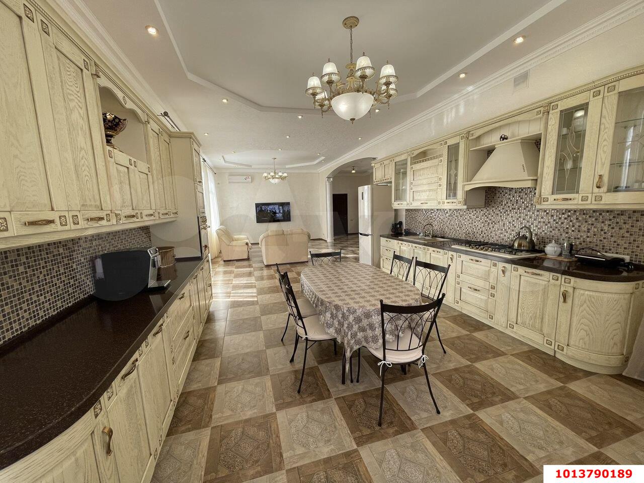 Фото №5: Дом 306 м² + 9.3 сот. - Ленина, Карасунский внутригородской округ, квартал Буренка, мкр. территория ДНТ Виктория, 196