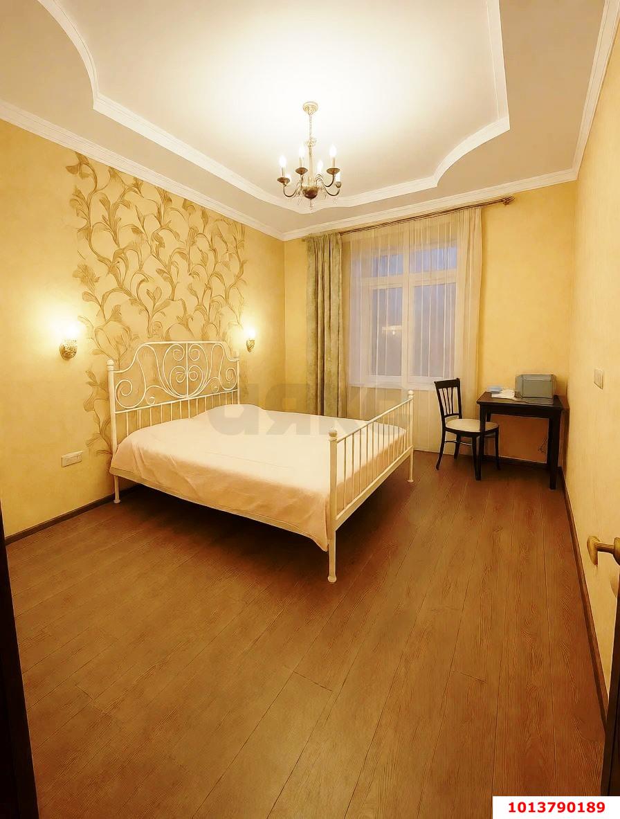 Фото №10: Дом <span class="whitespace-nowrap">306 м²</span> <span class="whitespace-nowrap">+ 9.3 сот.</span>, <span class="whitespace-nowrap">2 эт.</span> - Ленина, Карасунский внутригородской округ, квартал Буренка, мкр. территория ДНТ Виктория, 196