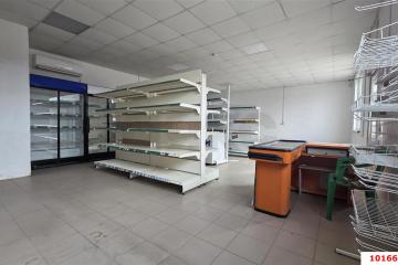 Фото №5: Коммерция 128 м² - Орбита, мкр. Прикубанский внутригородской округ, ул. Мичуринская, 216