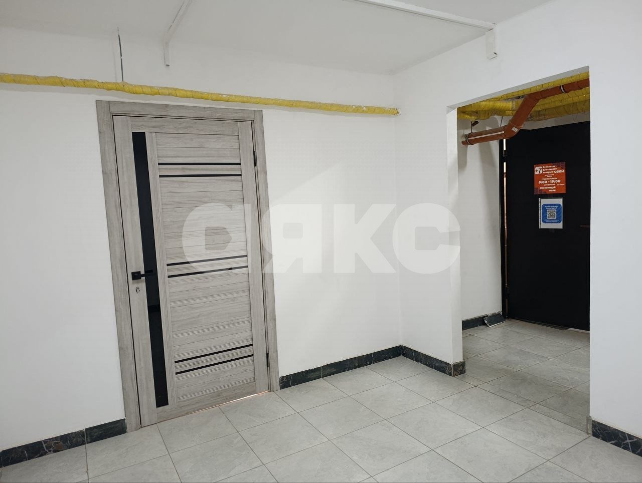 Фото №2: Коммерция 19 м² - Мариуполь, Жовтневый, мкр. ЖК Ленинградский квартал, пр-кт Металлургов, 81А