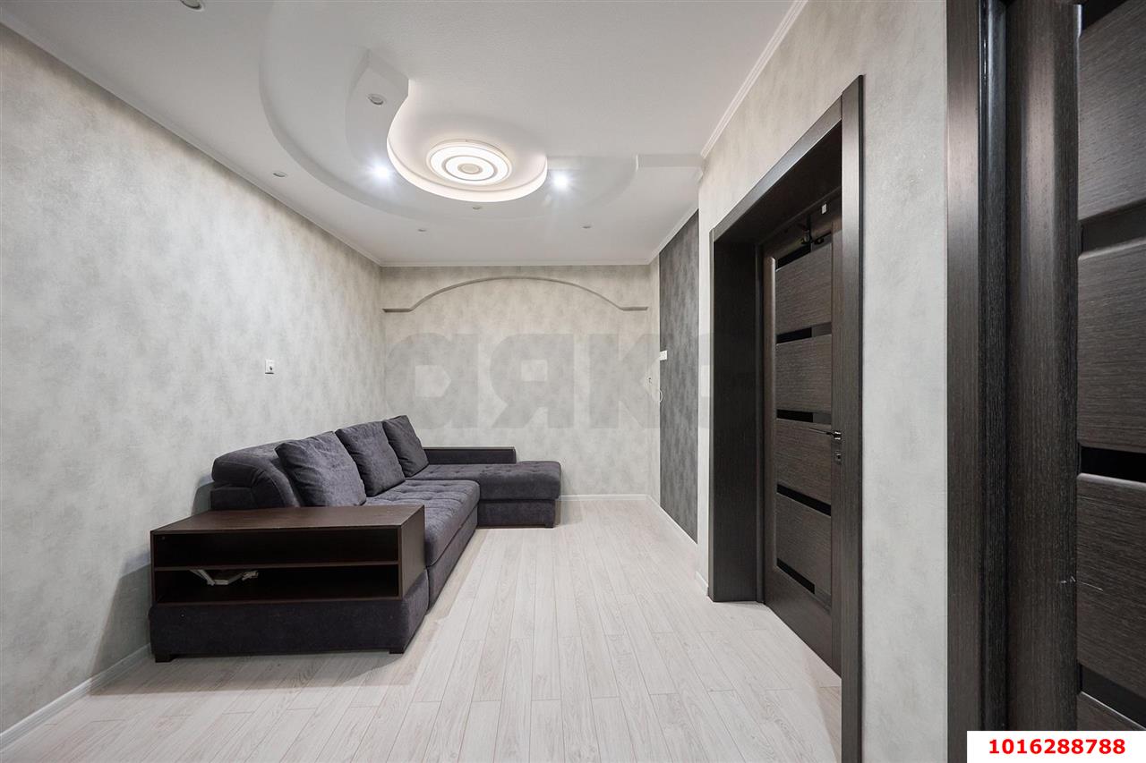 Фото №18: 3-комнатная квартира 90 м² - Краснодар, Юбилейный, мкр. Западный внутригородской округ, пр-кт Чекистов, 42