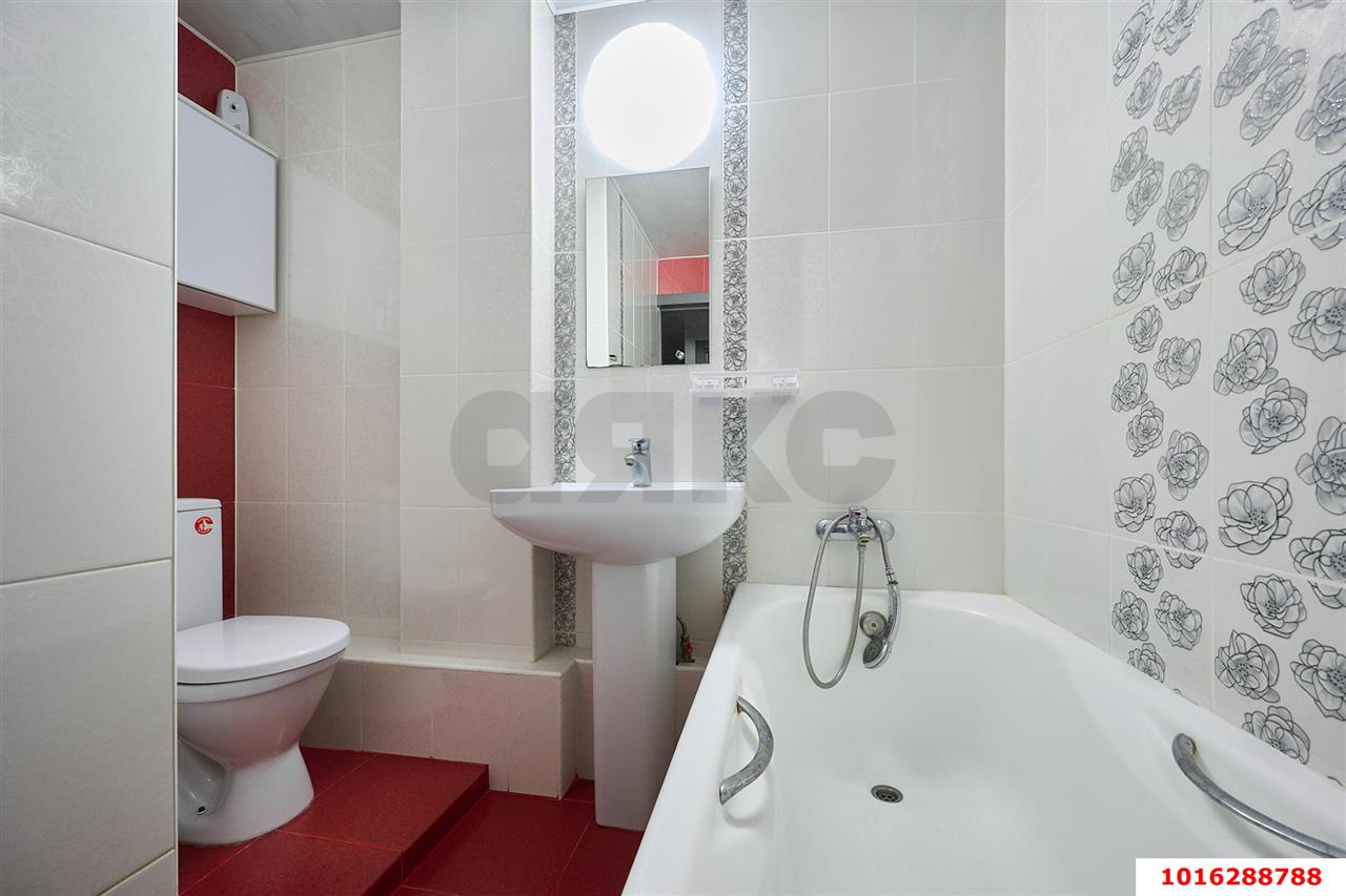 Фото №16: 3-комнатная квартира 90 м² - Краснодар, Юбилейный, мкр. Западный внутригородской округ, пр-кт Чекистов, 42