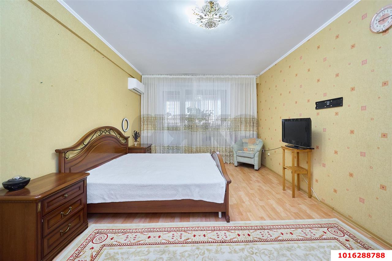 Фото №8: 3-комнатная квартира 90 м² - Краснодар, Юбилейный, мкр. Западный внутригородской округ, пр-кт Чекистов, 42