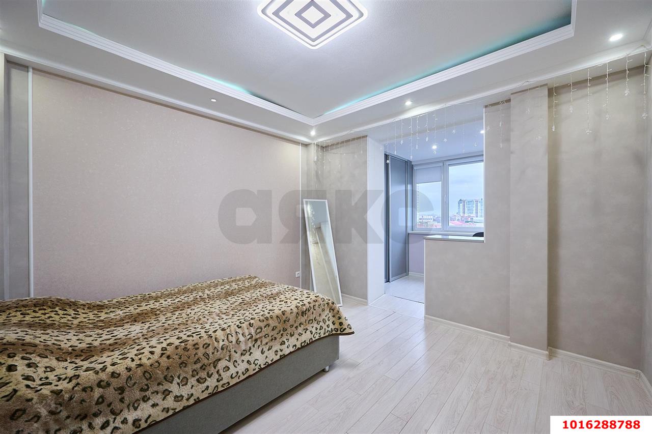 Фото №7: 3-комнатная квартира 90 м² - Краснодар, Юбилейный, мкр. Западный внутригородской округ, пр-кт Чекистов, 42