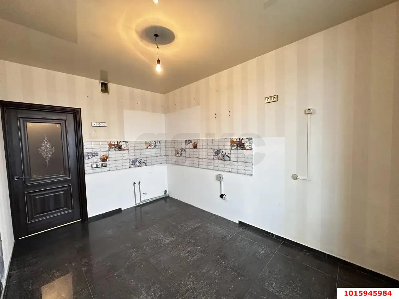 Фото №2: 2-комнатная квартира 47 м² - Краснодар, Карасунский внутригородской округ, Пашковский, жилой комплекс Гарант, мкр. Участок №24, ул. Трудовой Славы, 43