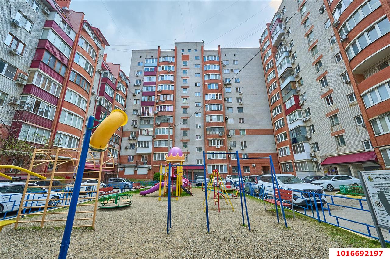 Фото №22: 3-комнатная квартира 88 м² - Краснодар, Западный внутригородской округ, мкр. Юбилейный, пр-кт Чекистов, 33