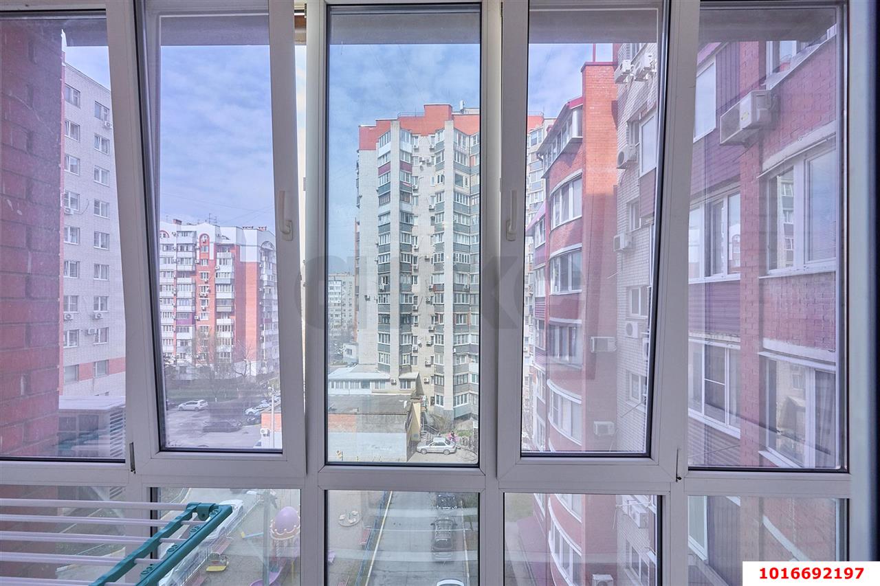 Фото №19: 3-комнатная квартира 88 м² - Краснодар, Западный внутригородской округ, мкр. Юбилейный, пр-кт Чекистов, 33