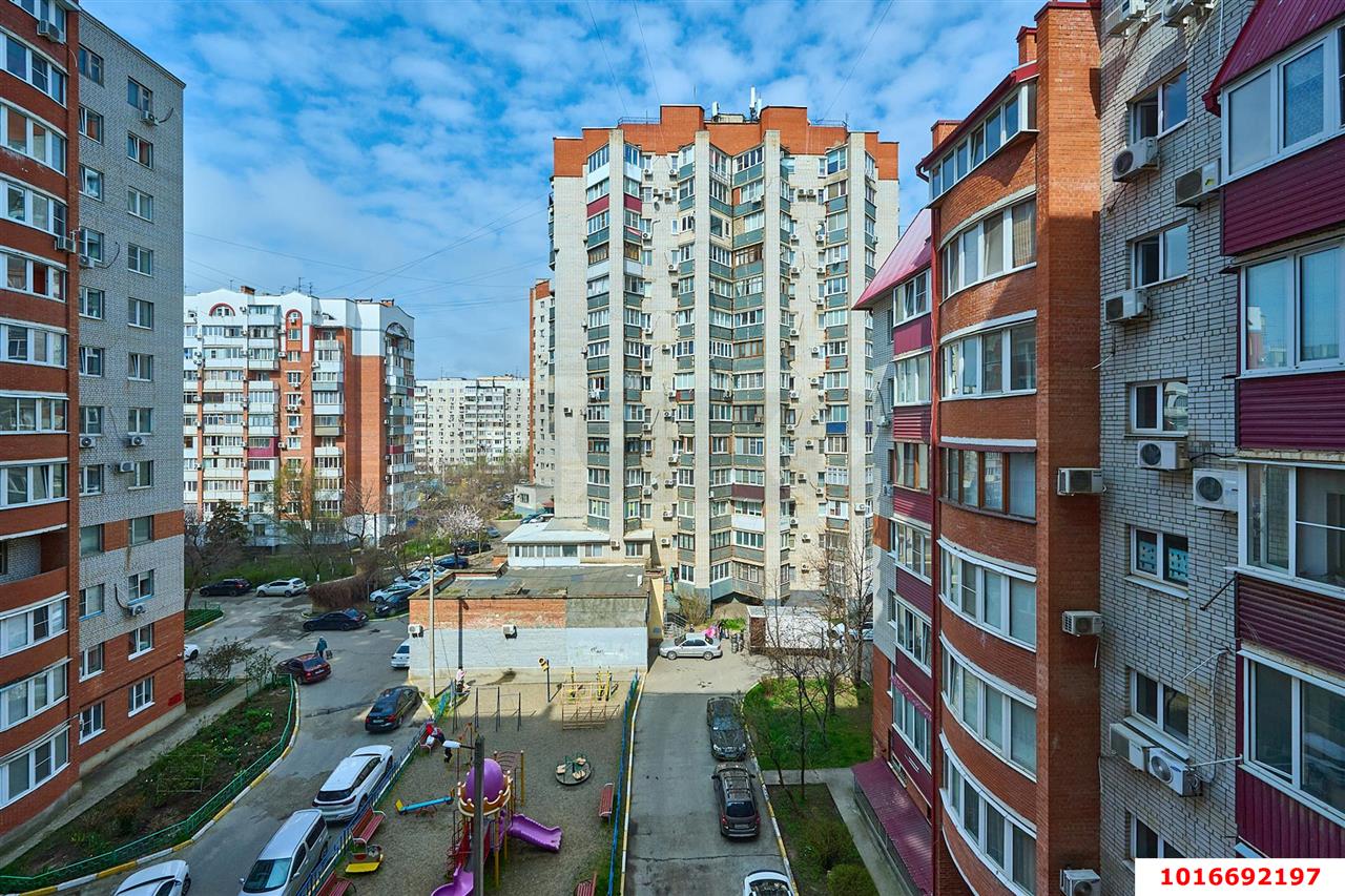 Фото №20: 3-комнатная квартира 88 м² - Краснодар, Западный внутригородской округ, мкр. Юбилейный, пр-кт Чекистов, 33