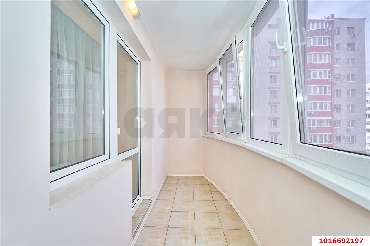 Фото №17: 3-комнатная квартира 88 м² - Краснодар, Западный внутригородской округ, мкр. Юбилейный, пр-кт Чекистов, 33