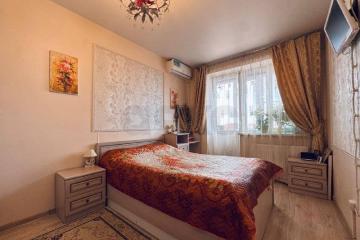 Фото №1: 2-комнатная квартира 72 м² - Краснодар, мкр. Музыкальный, ул. Ангарская, 2/3