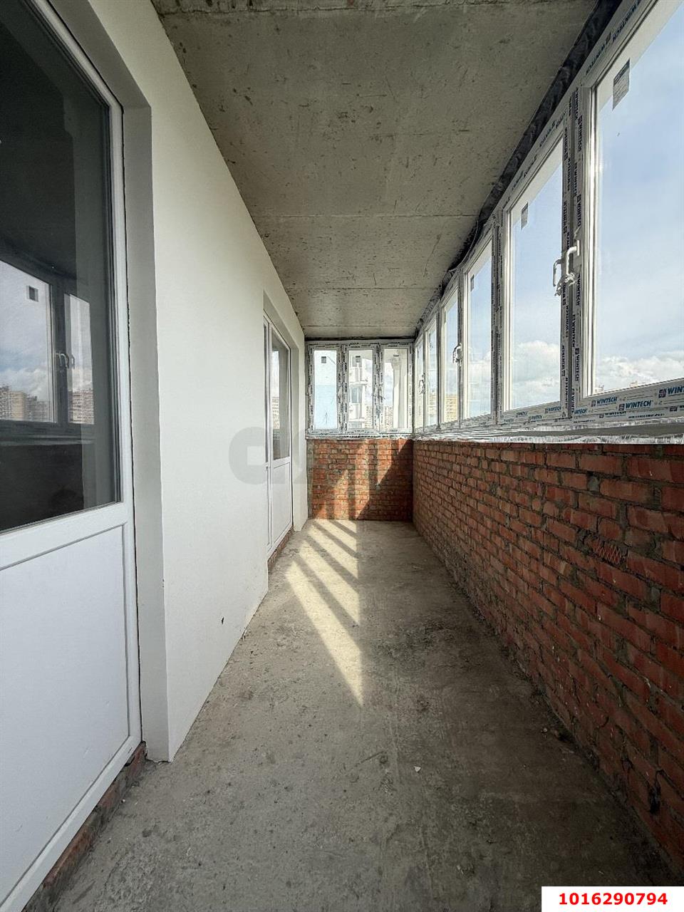 Фото №4: 2-комнатная квартира 72 м² - Краснодар, Карасунский внутригородской округ, Гидростроителей, мкр. жилой комплекс Парусная Регата, ул. Автолюбителей, 1Дк3