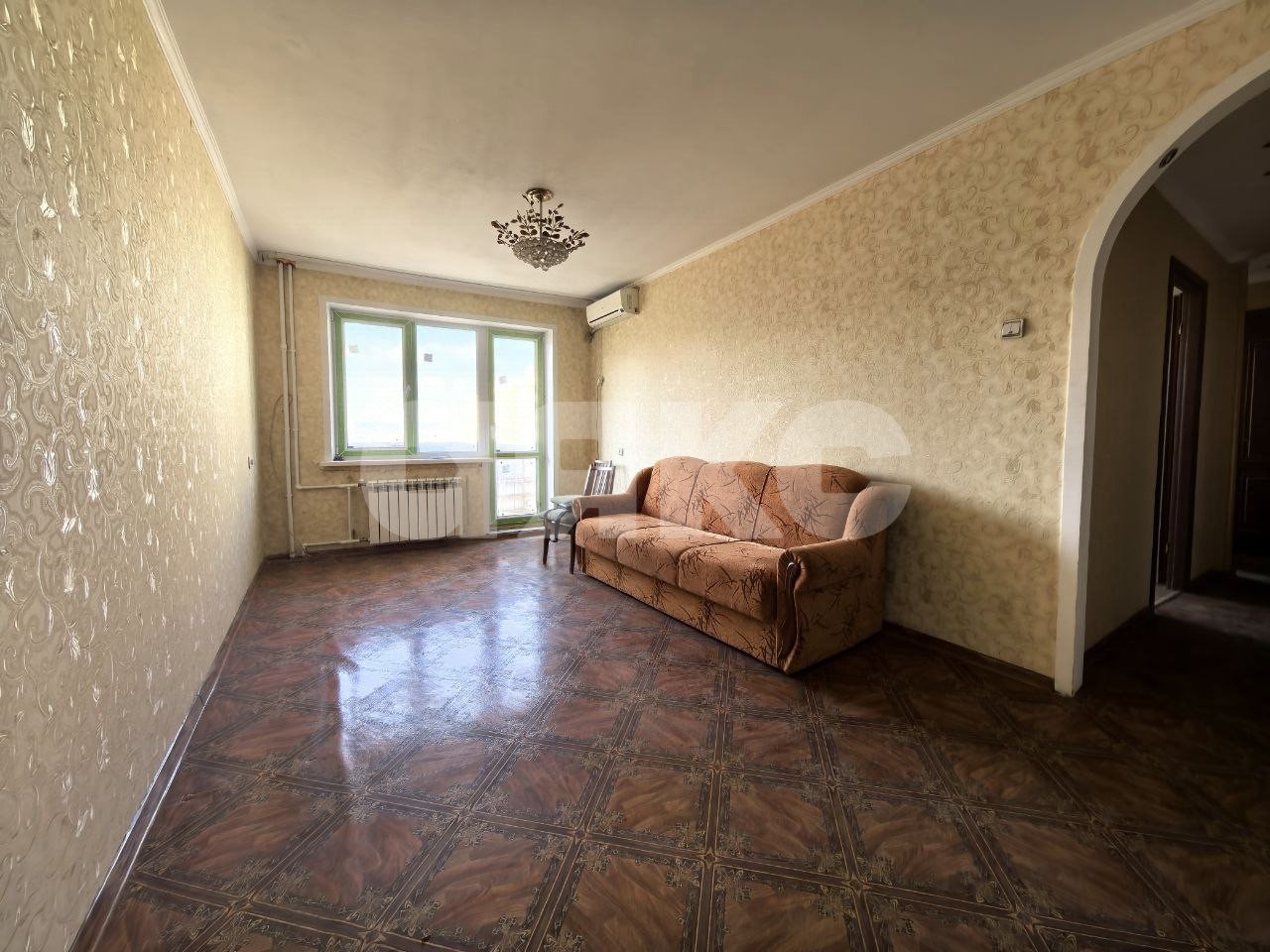 Фото №1: 3-комнатная квартира 59 м² - Мариуполь, р. Жовтневый, пр-кт Металлургов, 100