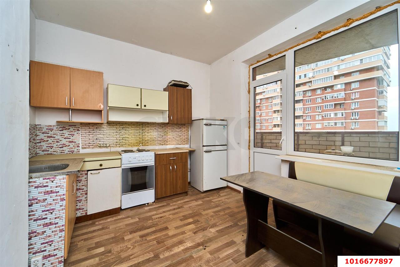 Фото №8: 2-комнатная квартира 74 м² - Краснодар, Прикубанский внутригородской округ, Завод Радиоизмерительных Приборов, Калинино, мкр. квартал Народный, пер. Ленинский, 20/1к9