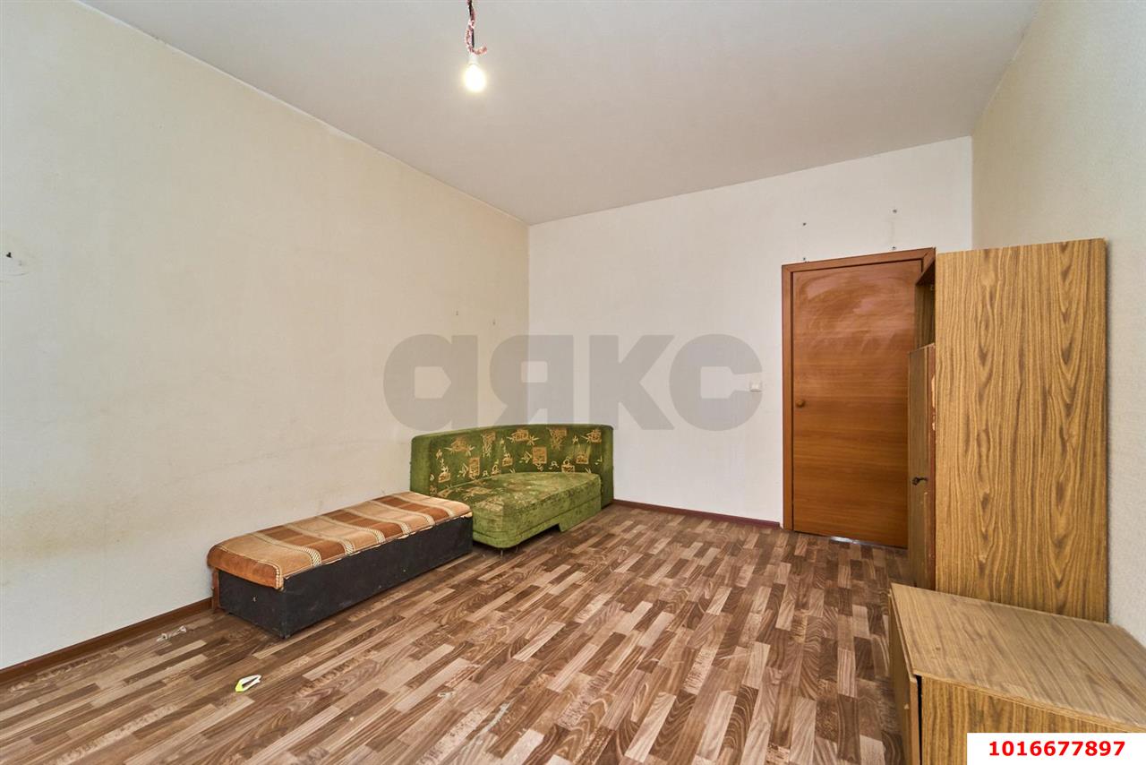 Фото №5: 2-комнатная квартира 74 м² - Краснодар, Прикубанский внутригородской округ, Завод Радиоизмерительных Приборов, Калинино, мкр. квартал Народный, пер. Ленинский, 20/1к9