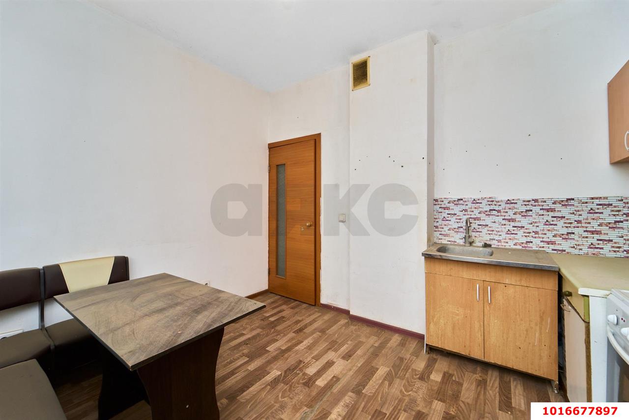 Фото №9: 2-комнатная квартира 74 м² - Краснодар, Прикубанский внутригородской округ, Завод Радиоизмерительных Приборов, Калинино, мкр. квартал Народный, пер. Ленинский, 20/1к9