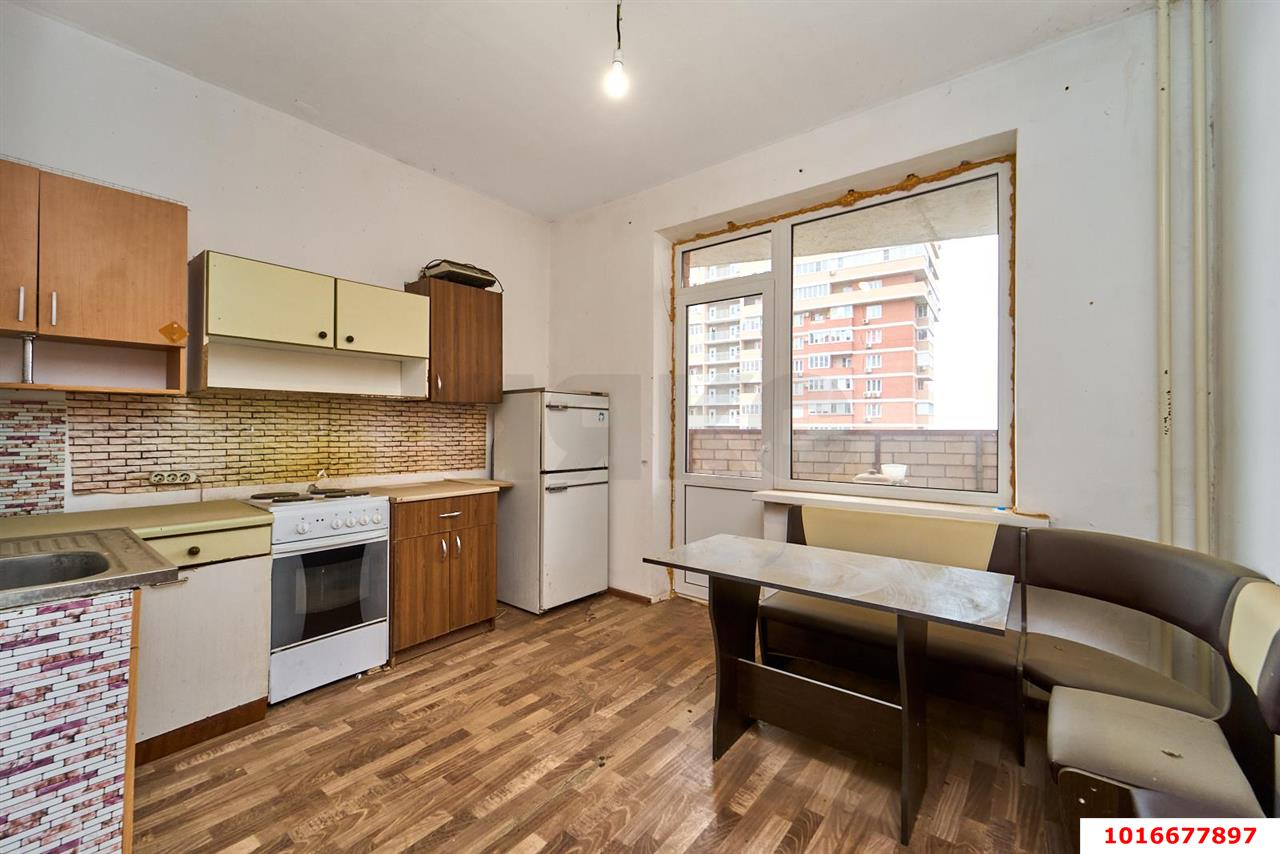 Фото №7: 2-комнатная квартира 74 м² - Краснодар, Прикубанский внутригородской округ, Завод Радиоизмерительных Приборов, Калинино, мкр. квартал Народный, пер. Ленинский, 20/1к9