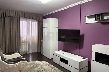 Фото №1: 1-комнатная квартира 46 м² - Краснодар, мкр. жилой комплекс Зелёный квартал, ул. Селезнёва, 4/10