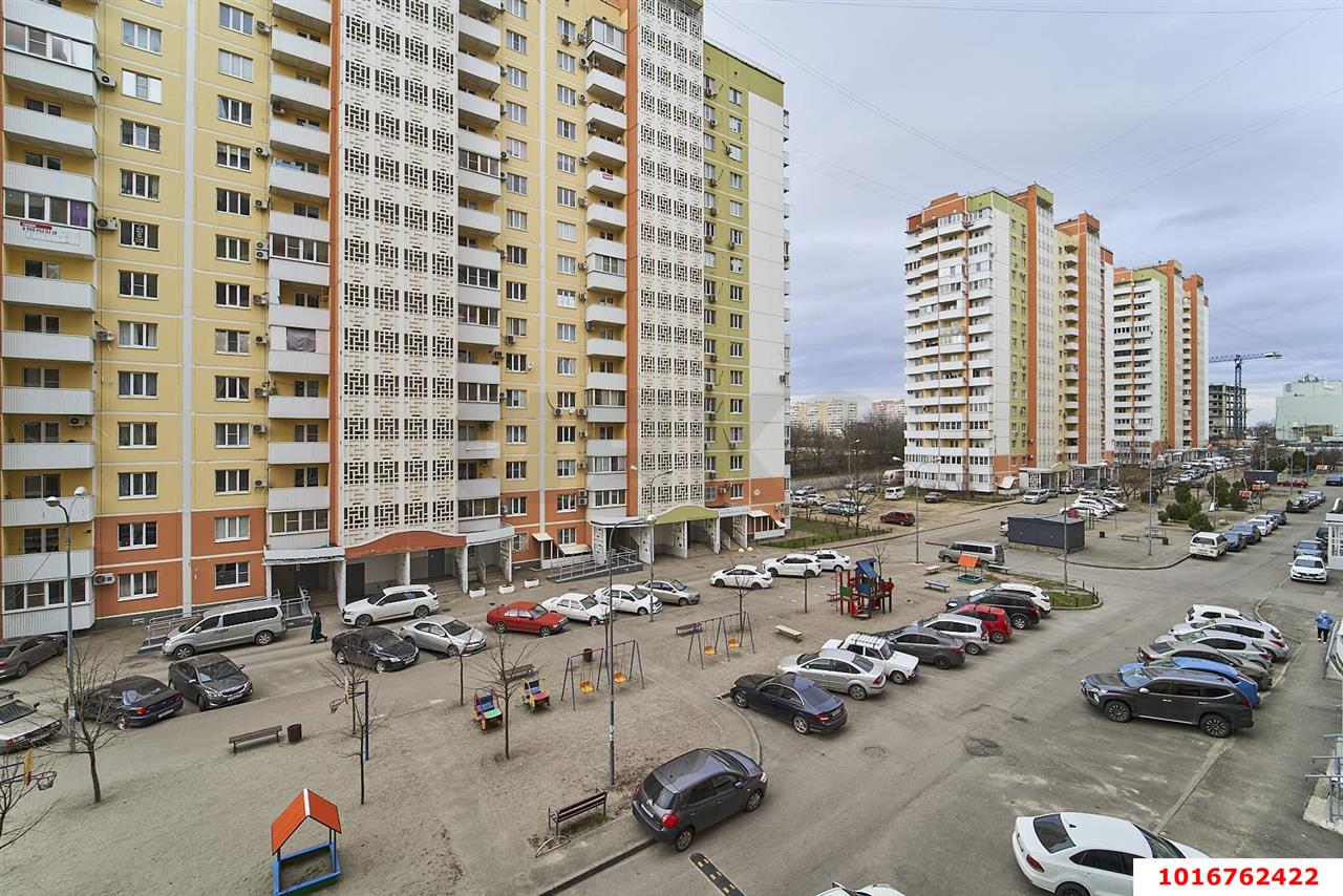 Фото №1: 2-комнатная квартира 68 м² - Краснодар, Прикубанский внутригородской округ, мкр. Микрохирургии глаза, ул. Академика Лукьяненко, 16/1