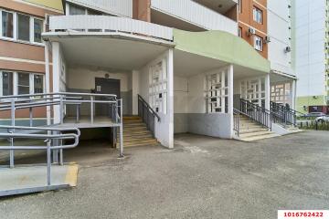 Фото №2: 2-комнатная квартира 68 м² - Краснодар, мкр. Микрохирургии глаза, ул. Академика Лукьяненко, 16/1