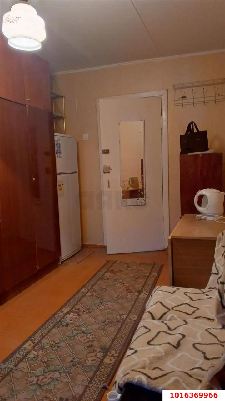 Фото №2: Комната 11 м² - Краснодар, Центральный внутригородской округ, мкр. Табачная Фабрика, ул. Колхозная, 24