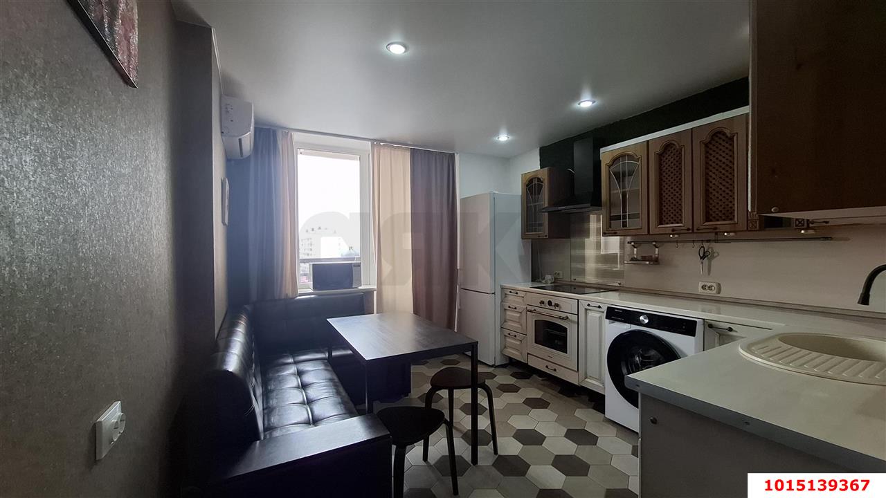 Фото №3: 3-комнатная квартира 78 м² - Краснодар, Прикубанский внутригородской округ, 9-й километр, мкр. Военный городок № 106, ул. имени Дзержинского, 54/13