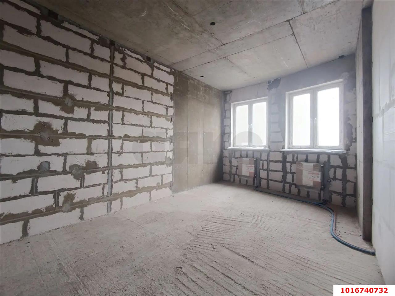 Фото №1: 1-комнатная квартира 38 м² - Краснодар, Хлопчато-бумажный Комбинат, жилой комплекс Режиссёр, мкр. Карасунский внутригородской округ, ул. Уральская, 100/6