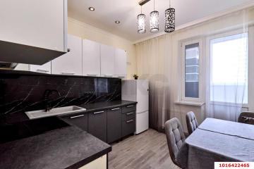 Фото №1: 1-комнатная квартира 32 м² - Краснодар, мкр. Прикубанский внутригородской округ, ул. Тепличная, 62/1