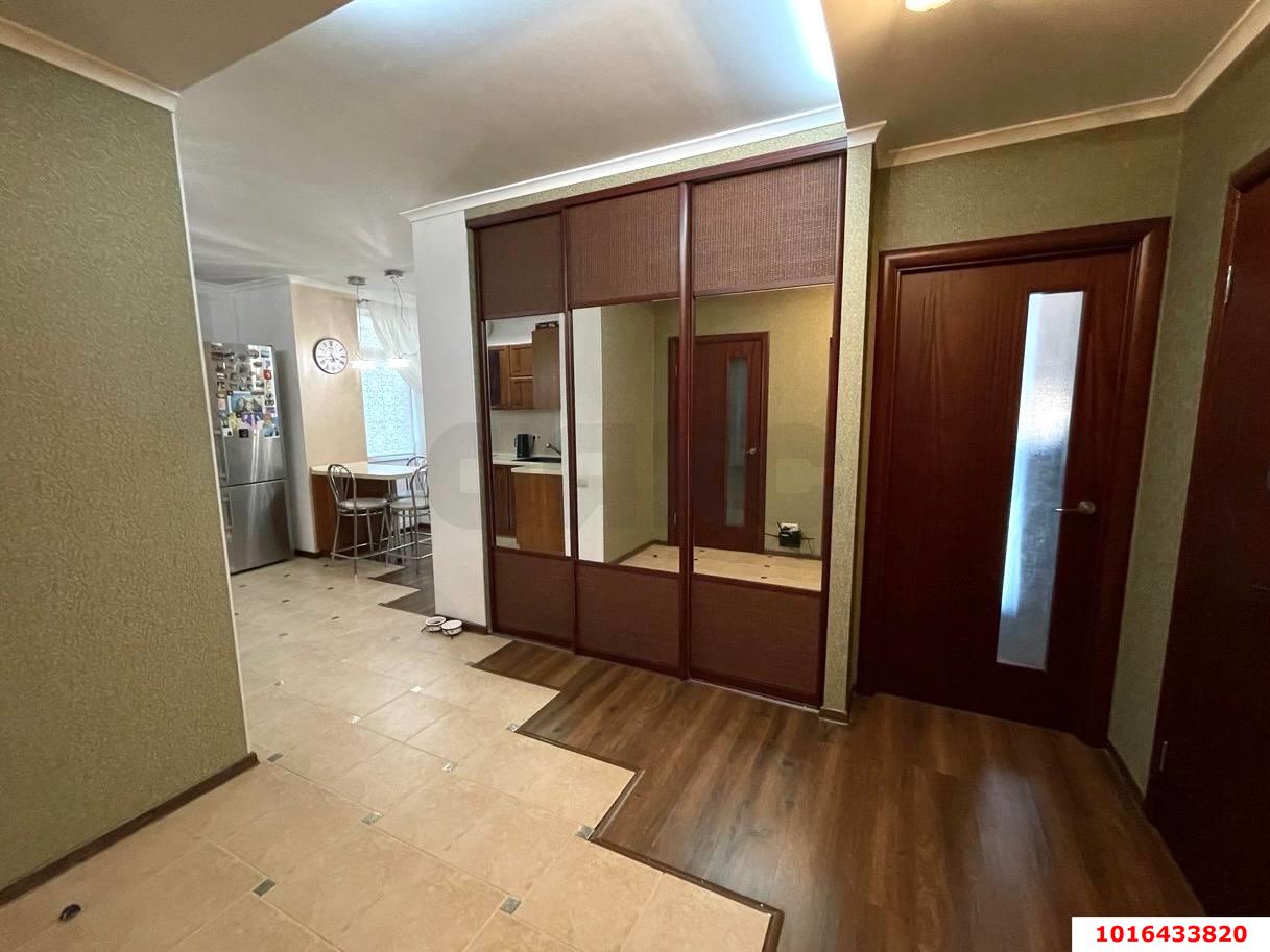 Фото №10: 3-комнатная квартира 72 м² - Краснодар, Карасунский внутригородской округ, мкр. Гидростроителей, ул. Невкипелого, 2