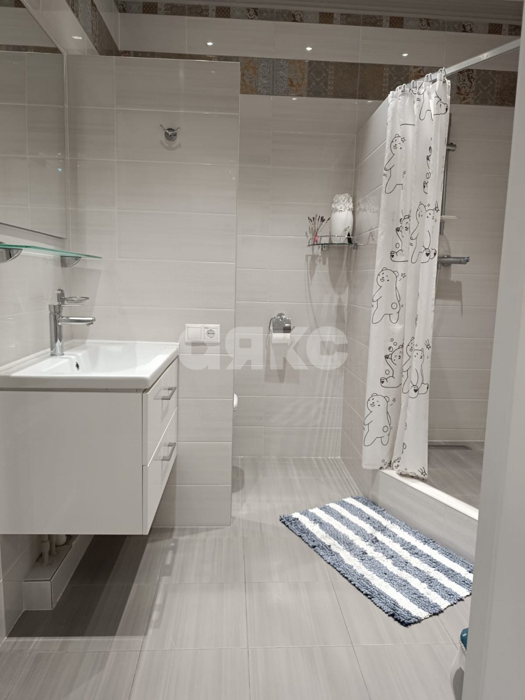 Фото №17: 2-комнатная квартира 74 м² - Геленджик