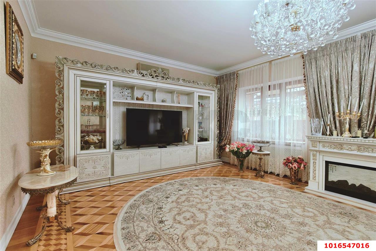 Фото №1: Дом 420 м² + 8 сот. - Краснодар, Карасунский внутригородской округ, ж/м Пашковский, ул. Карасунская, 288