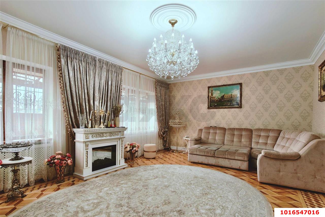 Фото №3: Дом 420 м² + 8 сот. - Краснодар, Карасунский внутригородской округ, ж/м Пашковский, ул. Карасунская, 288