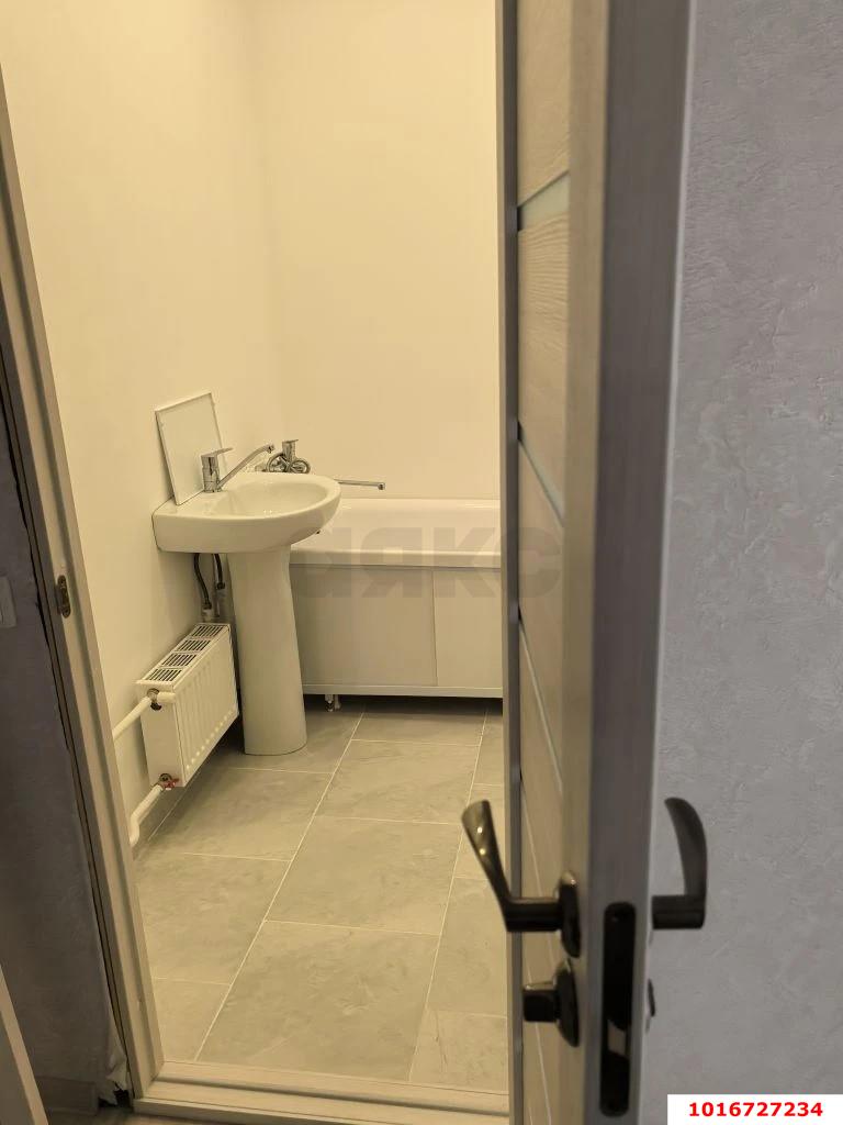 Фото №6: 1-комнатная квартира 52 м² - Краснодар, Прикубанский внутригородской округ, Восточный, мкр. жилой комплекс Квартал № 6, ул. имени Героя Советского Союза Николая Воробьёва, 15