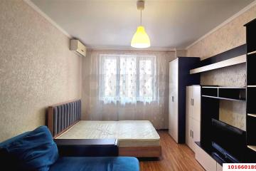 Фото №3: 1-комнатная квартира 44 м² - Краснодар, мкр. имени Маршала Жукова, ул. Александра Покрышкина, 4/6